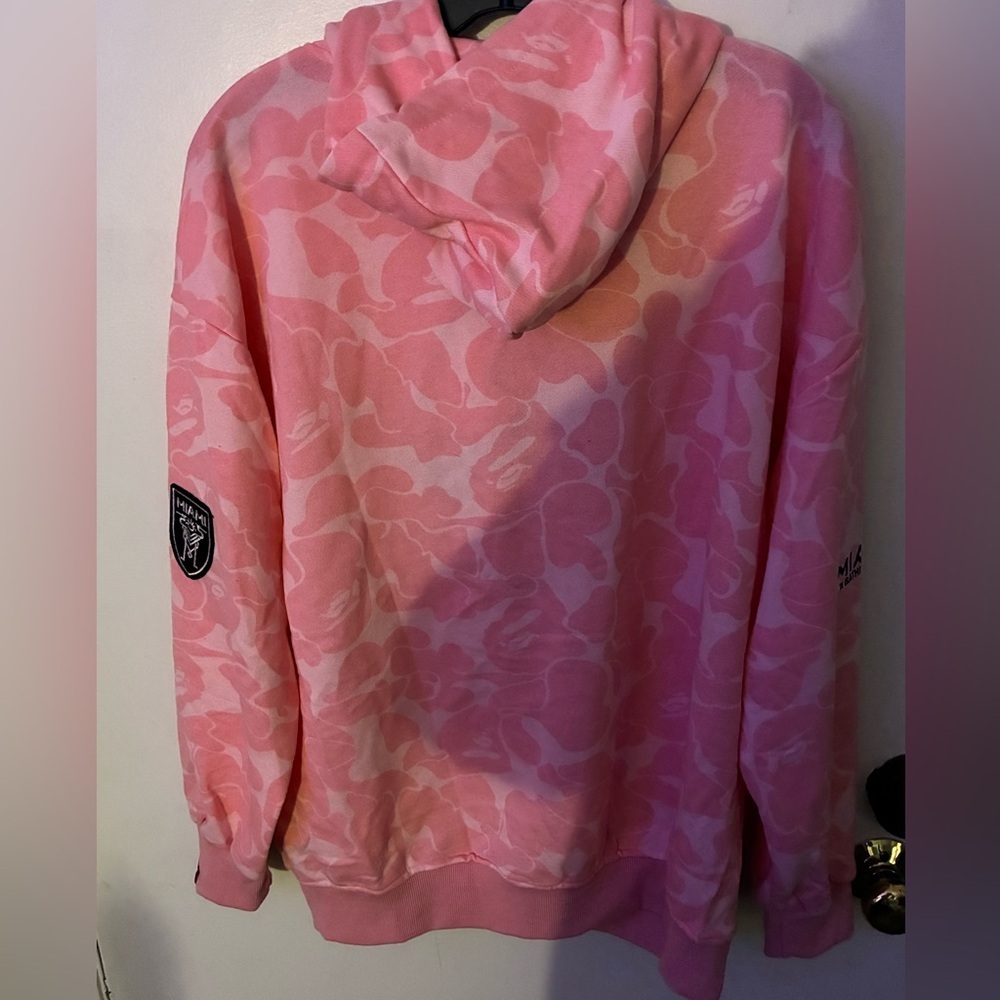 Pink BAPE x Inter Miami CF Camo Pullover Hoodie - Picture 2 of 5